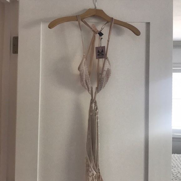 BNWT EASTNWEST LABEL FRINGE BRALETTE TOP M - Picture 2 of 7